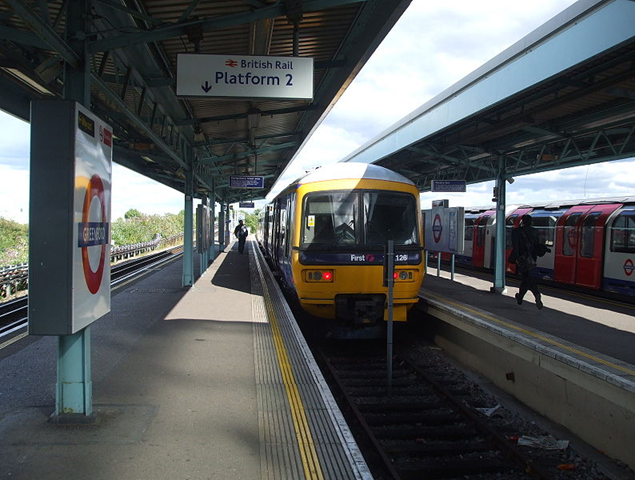 Greenford Platform